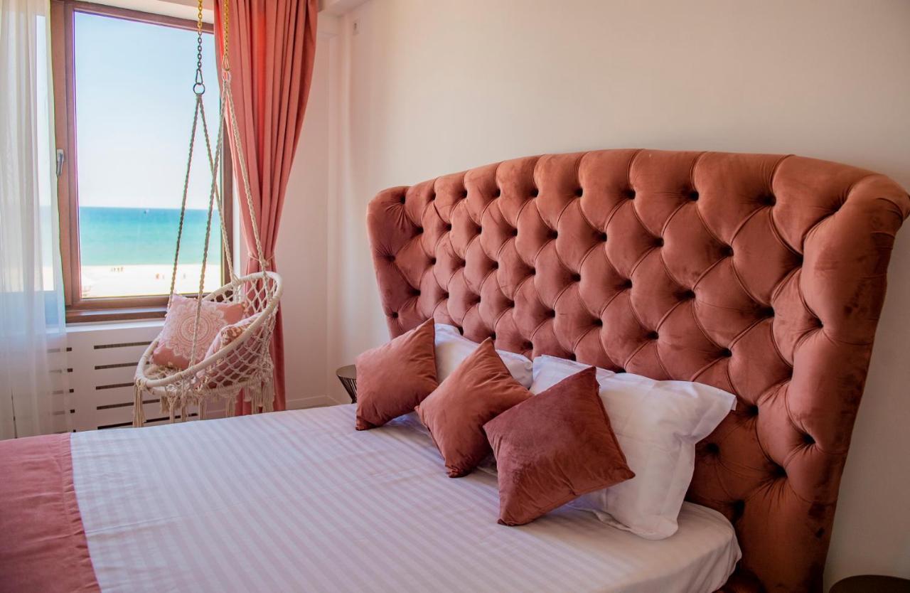 Summerland Luxury Velvet Front Sea View Apartment Мамая Екстериор снимка