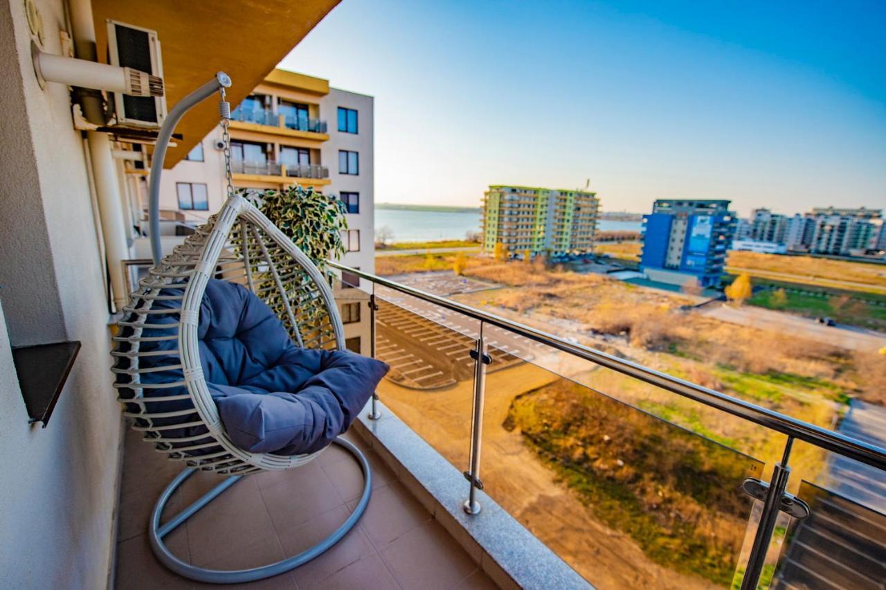 Summerland Luxury Velvet Front Sea View Apartment Мамая Екстериор снимка
